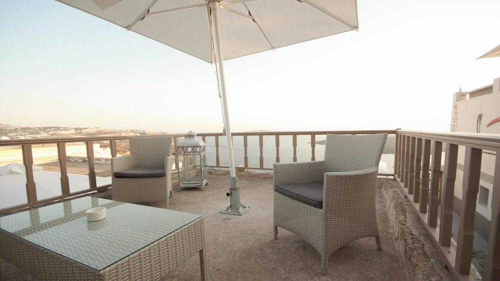 Lava Suites&Lounge Fira  Extérieur photo