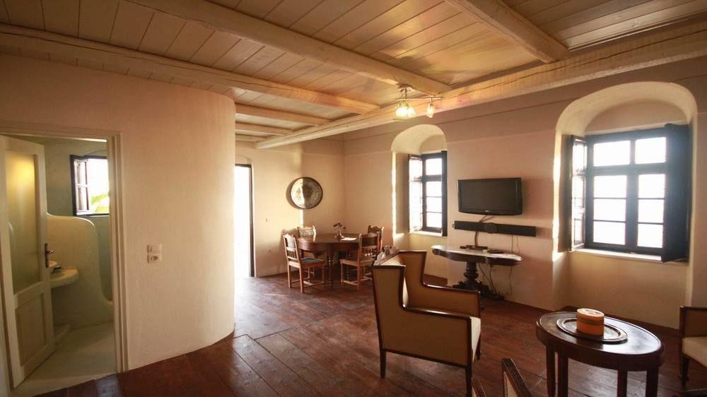 Lava Suites&Lounge Fira  Extérieur photo